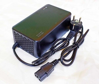 Зарядное устройство литий 48V (54,6v)